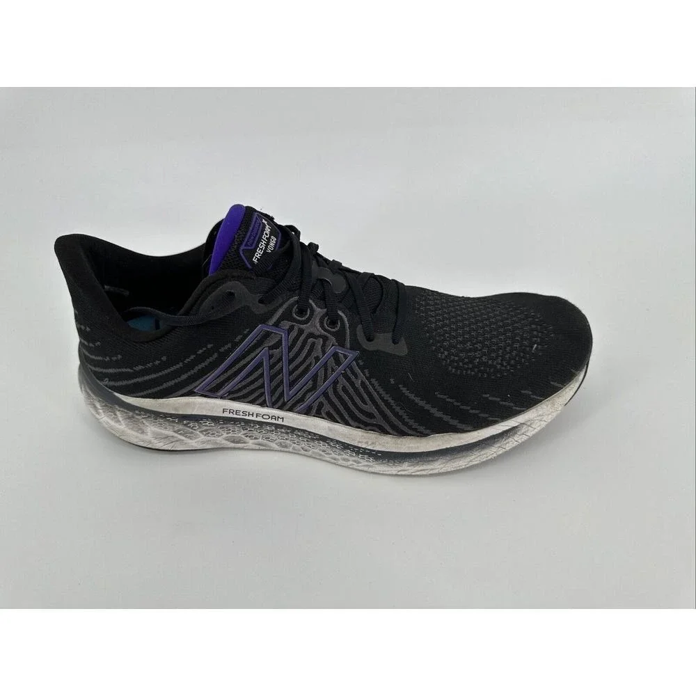 New‎ Balance Fresh Foam Vongo Black and Purple Size 15 US / 14.5 UK